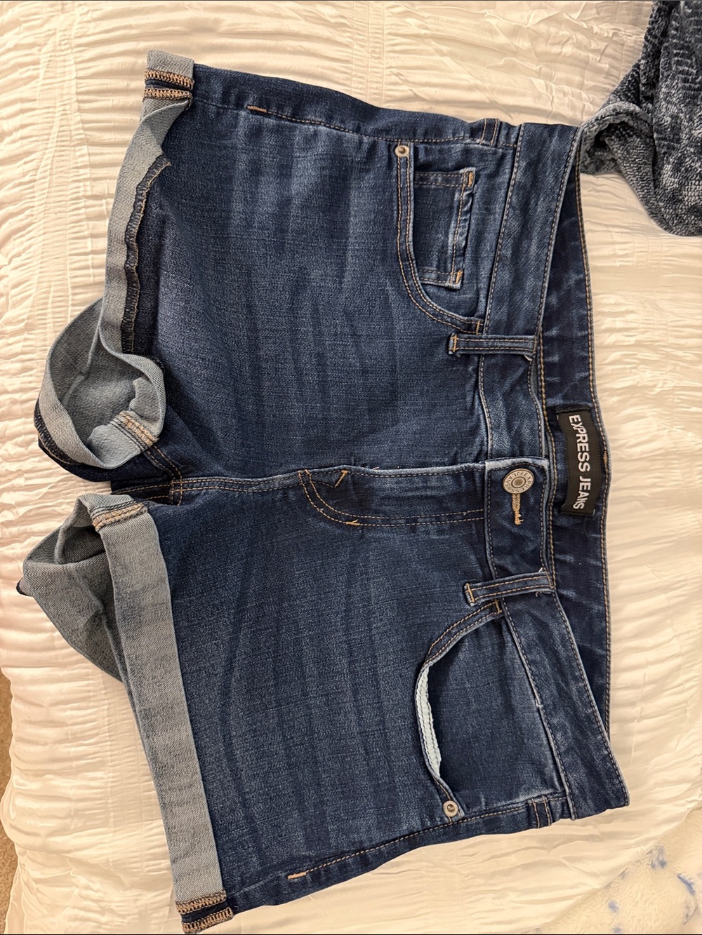 Express Jeans Women's Dark Indigo Rolled-Hem Jean Shorts